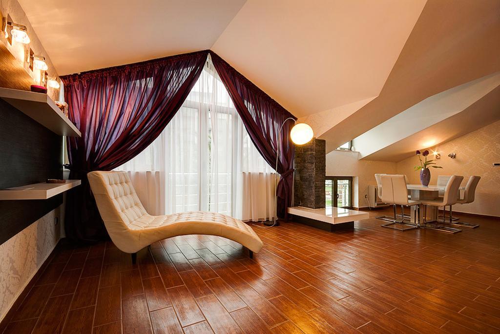 Domador Rooms & Apartments Becici  Bagian luar foto