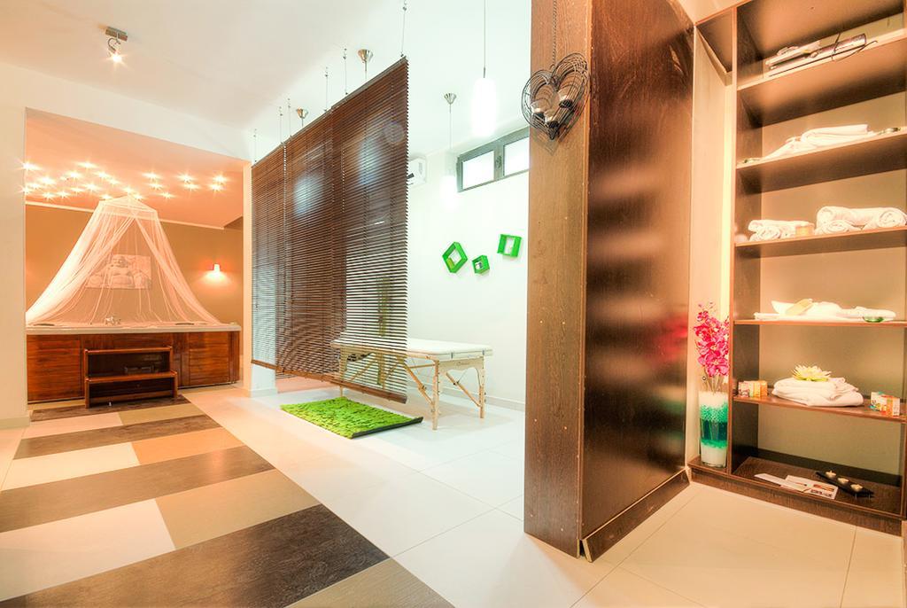 Domador Rooms & Apartments Becici  Bagian luar foto