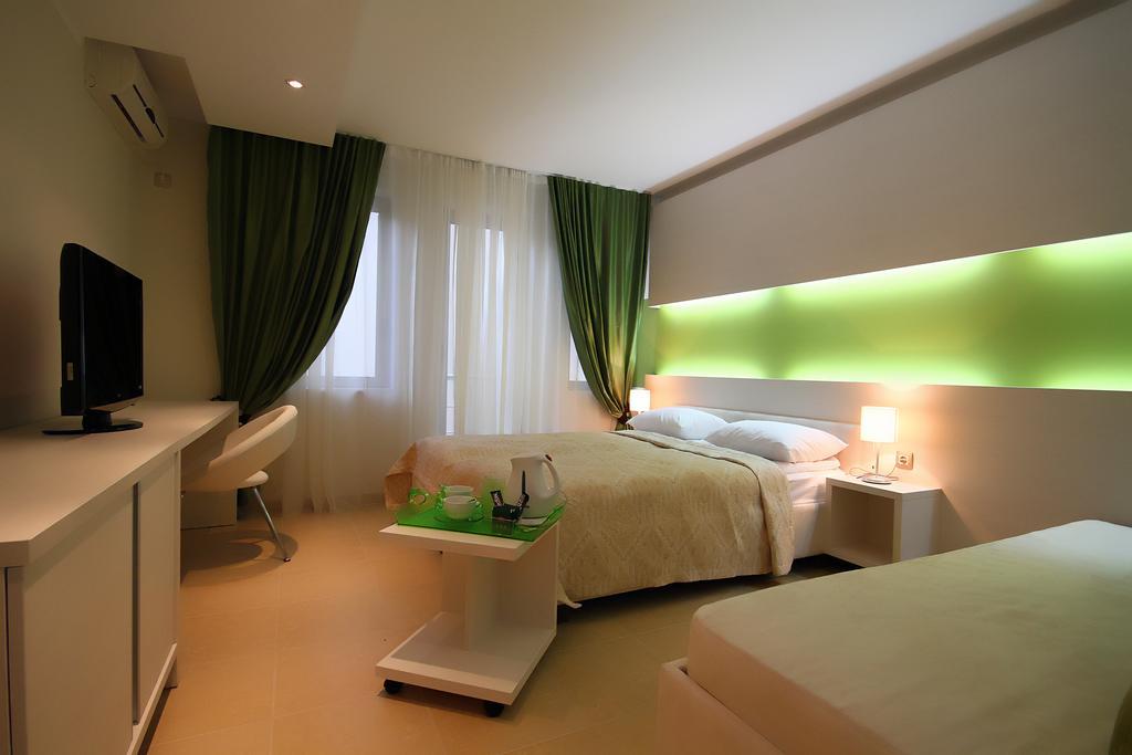 Domador Rooms & Apartments Becici  Bagian luar foto