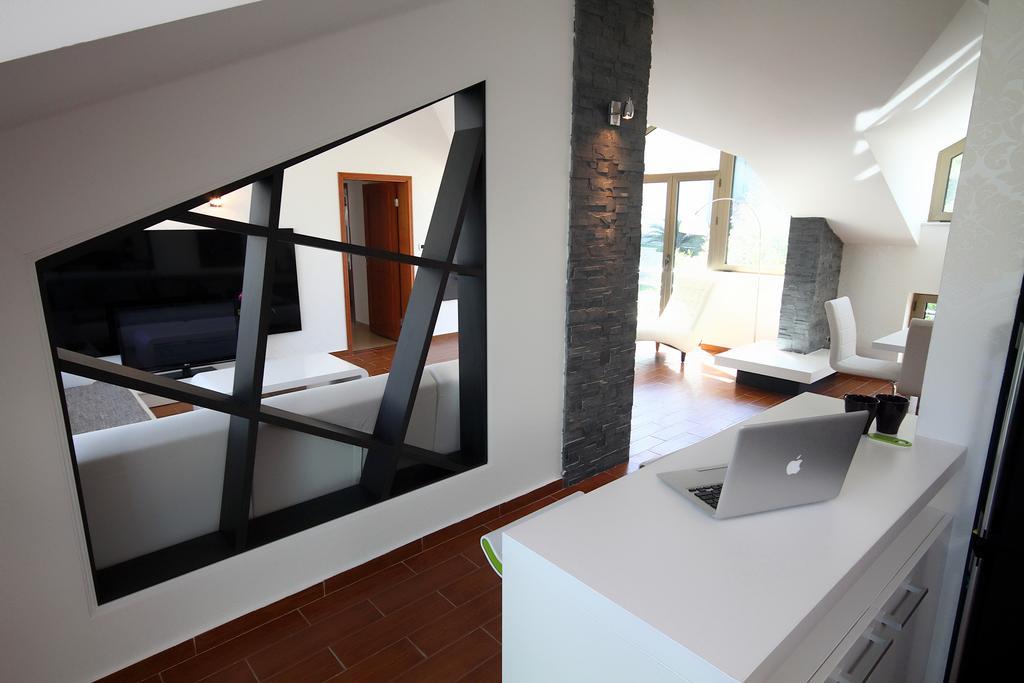 Domador Rooms & Apartments Becici  Bagian luar foto