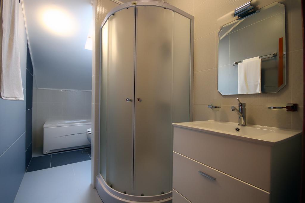 Domador Rooms & Apartments Becici  Bagian luar foto